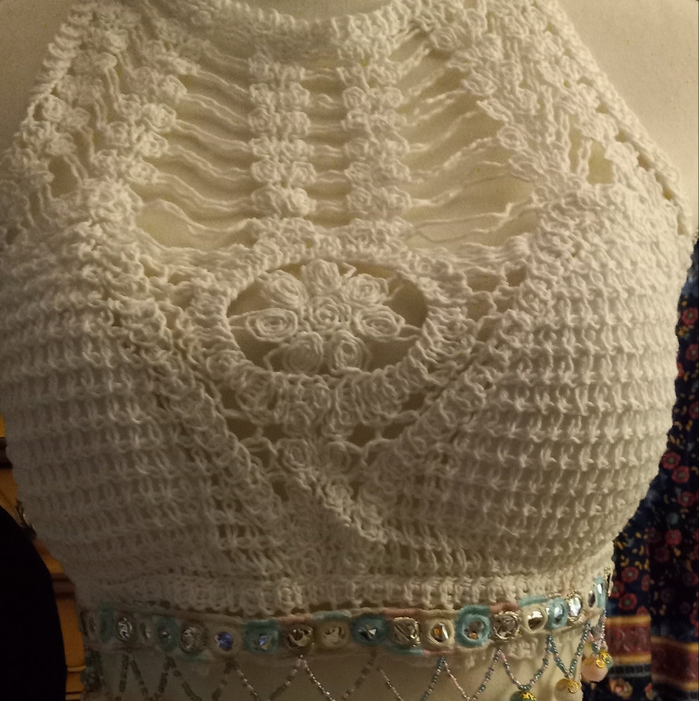 new,on trend boho crochet white halter top with pom pom trim,self bra,one size.
